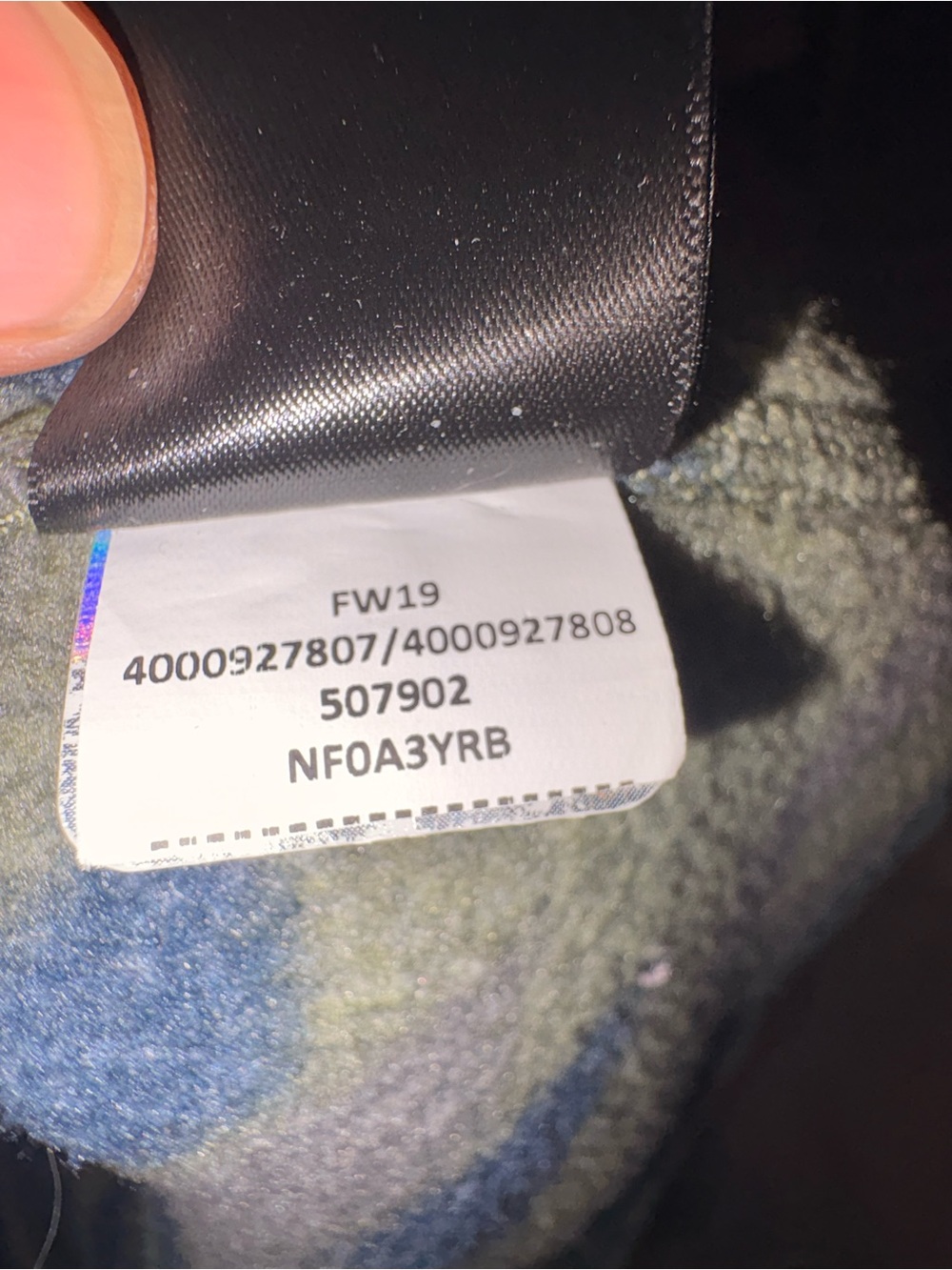 The North Face Men's Gordon Lyons 1/4-Zip Fleece Pullover - Picture 11 of 11